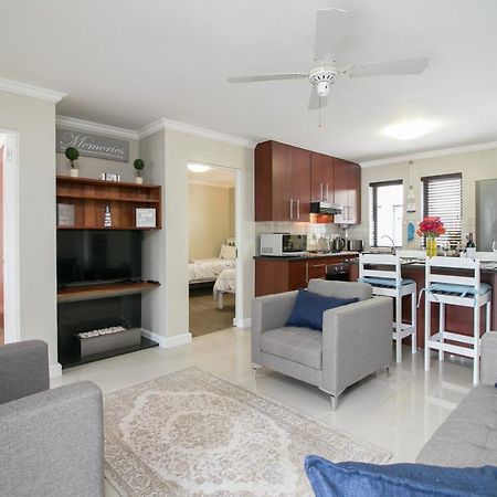 Blue Moon Apartments Knysna Extérieur photo